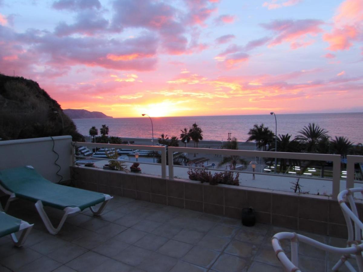 Apartmán Nerja 1ª Linea De Playa De Burriana , Terraza Grande Al Mar Exteriér fotografie